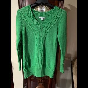 Green long sleeve sweater